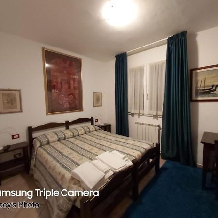 Bed & Breakfast 4U Parcheggio Interno Киавари Екстериор снимка