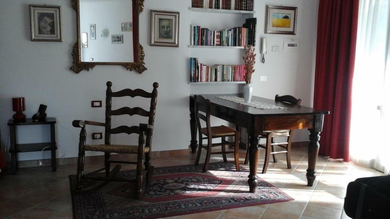 Bed & Breakfast 4U Parcheggio Interno Киавари Екстериор снимка
